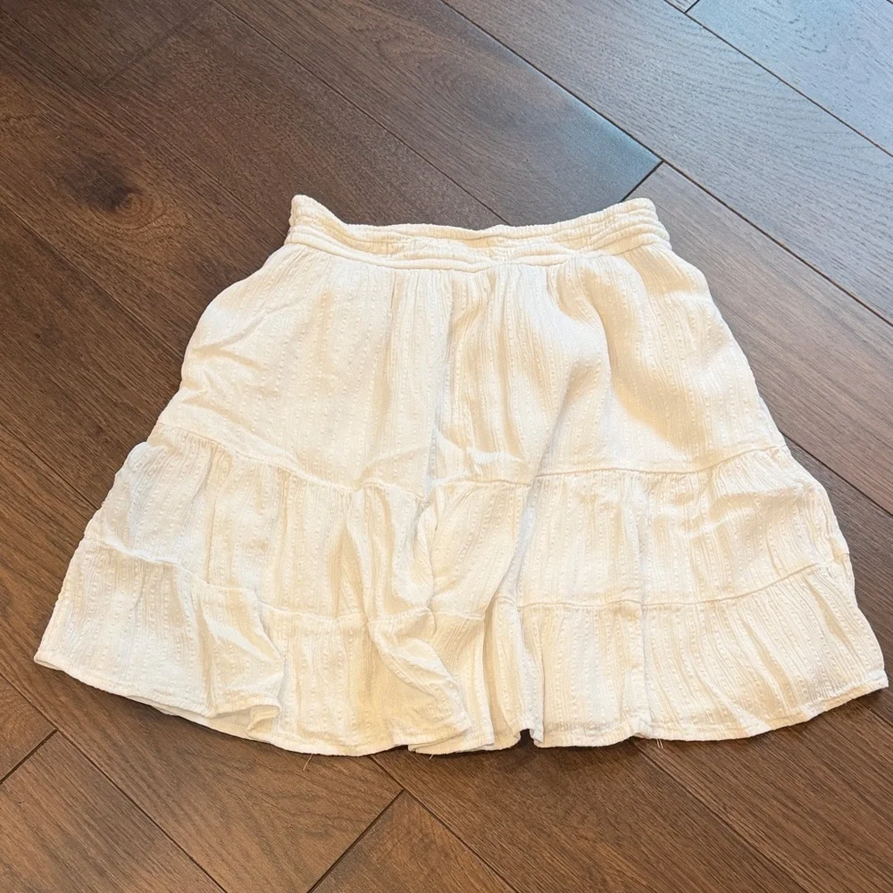 Hollister chic white